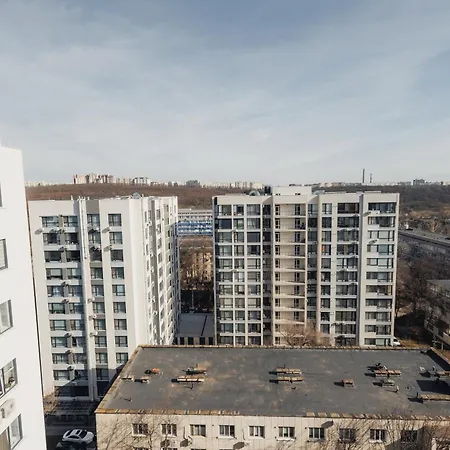 Modern 1br Great Area Near Mcdonalds Riscani *